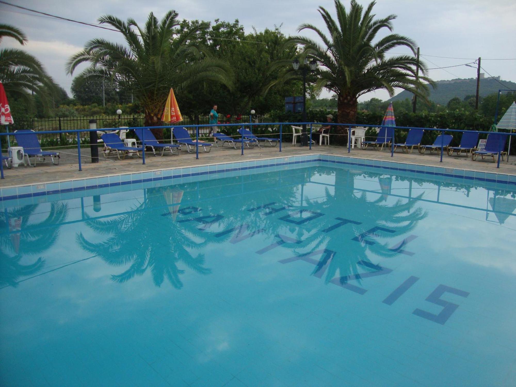 פראליה פנטליימונוס Hotel Pantazis מראה חיצוני תמונה