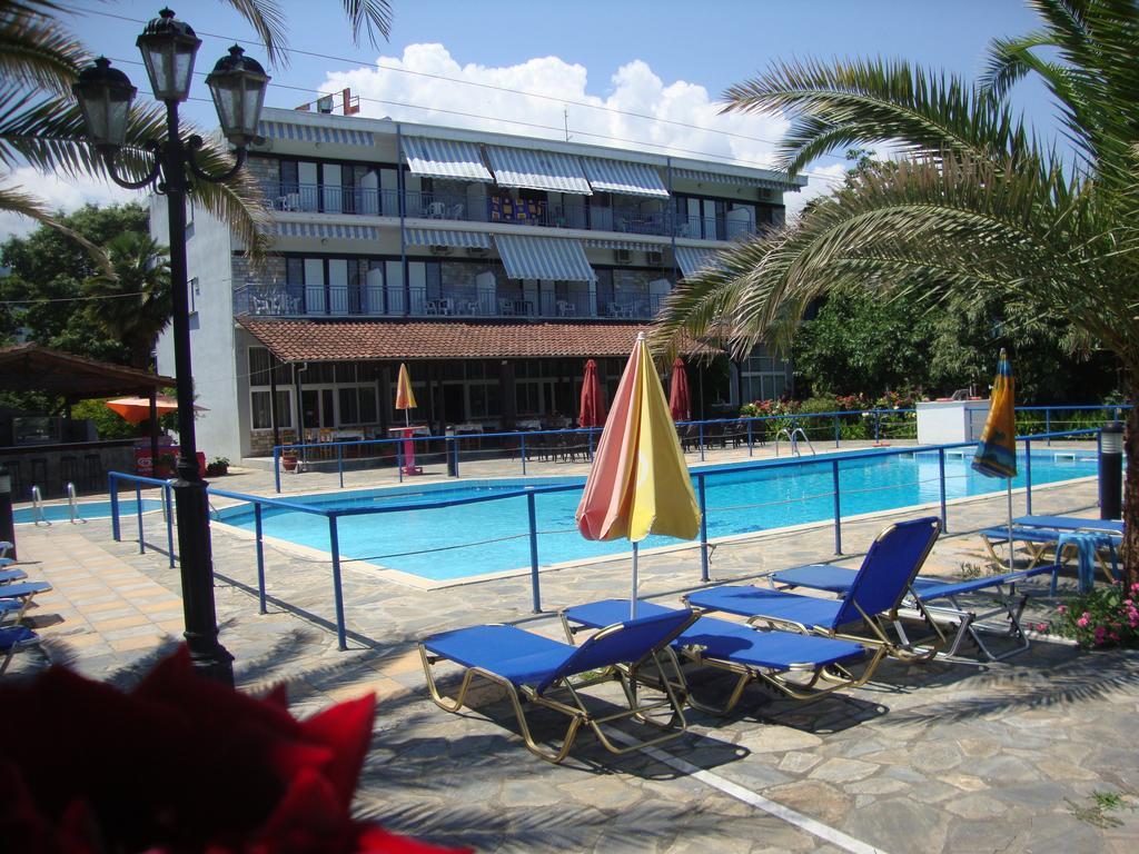פראליה פנטליימונוס Hotel Pantazis מראה חיצוני תמונה