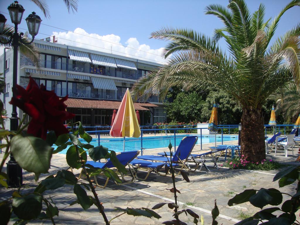 פראליה פנטליימונוס Hotel Pantazis מראה חיצוני תמונה