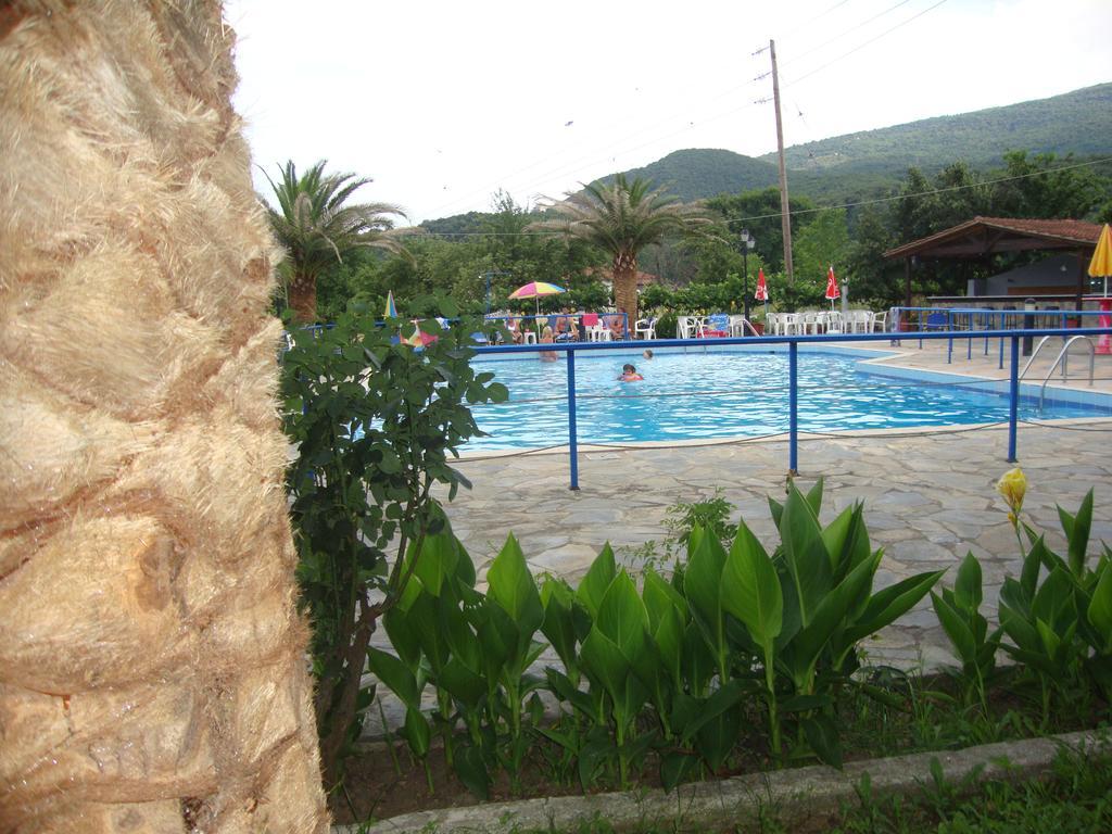 פראליה פנטליימונוס Hotel Pantazis מראה חיצוני תמונה