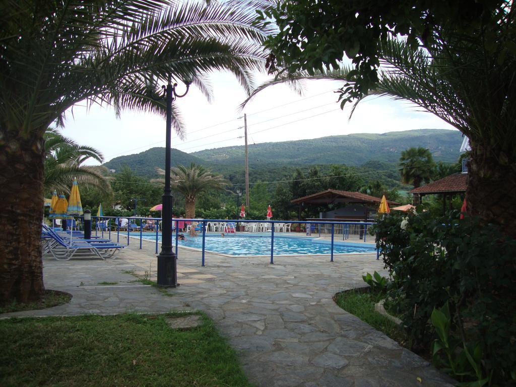 פראליה פנטליימונוס Hotel Pantazis מראה חיצוני תמונה